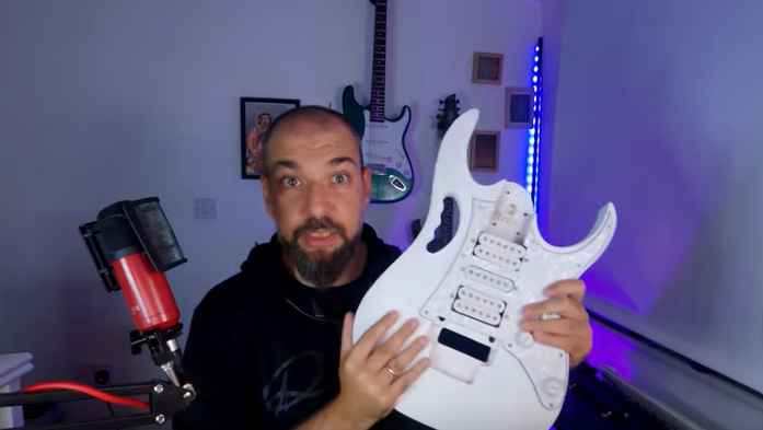 Review Summary: Ready-to-Paint Jem Guitar Kit by Alberto Panni